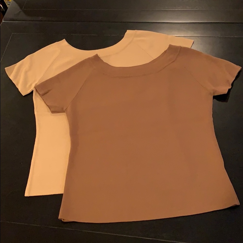 2 Joseph A. Brown Short Sleeve Tops EUC Medium